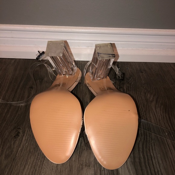 Boohoo clear heels - Picture 3 of 4